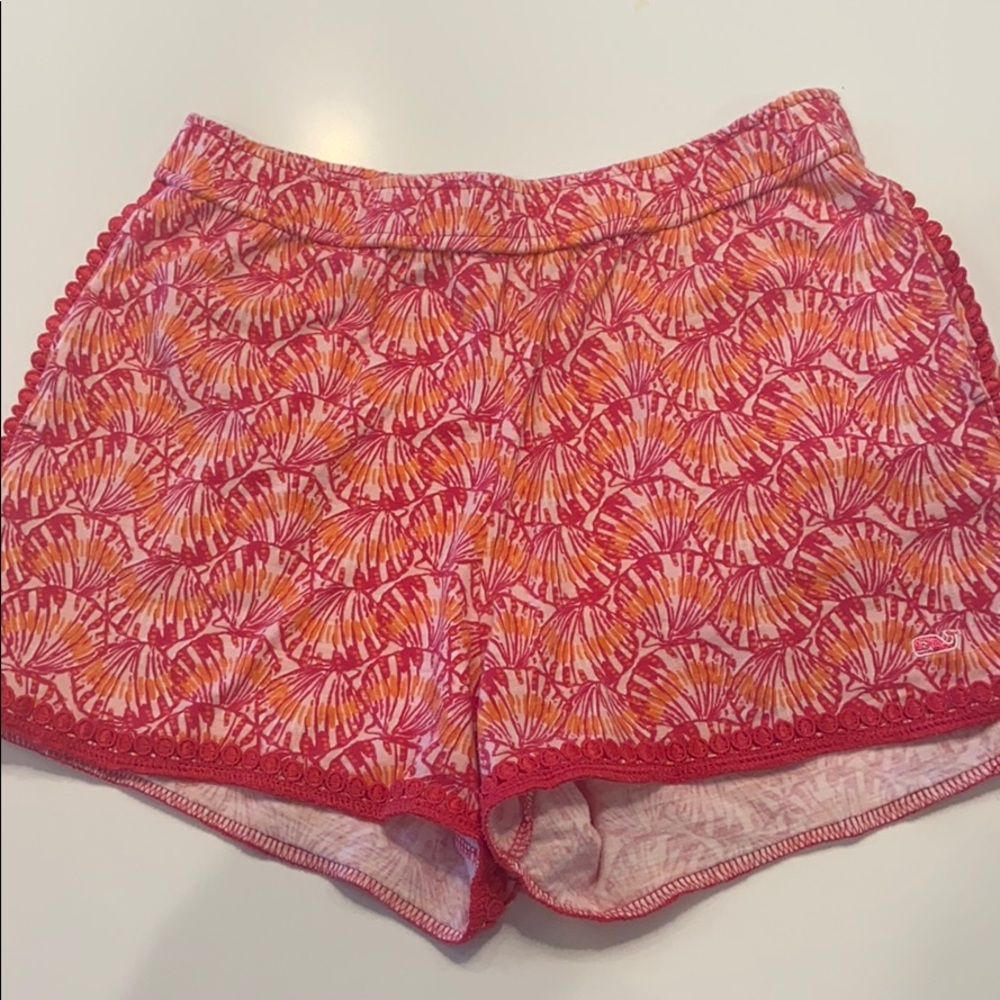 Vineyard vines shorts